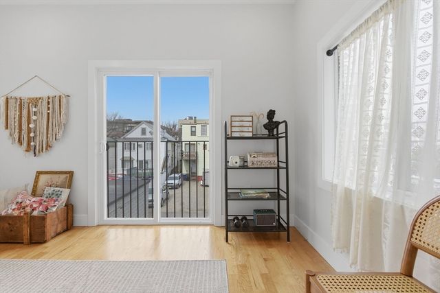 284 Sumner Street 2, Boston, MA 02128