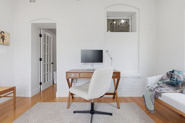 284 Sumner Street 2, Boston, MA 02128