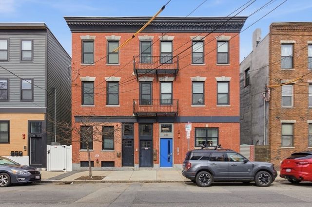 284 Sumner Street 2, Boston, MA 02128