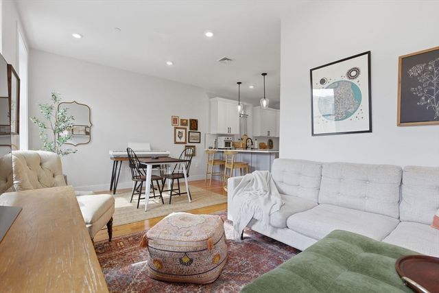 284 Sumner Street 2, Boston, MA 02128