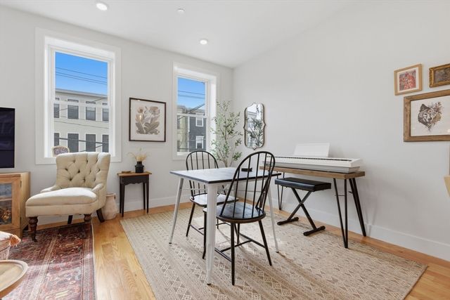 284 Sumner Street 2, Boston, MA 02128