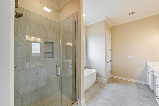 1313 Rosedown Dr, Thibodaux, LA 70301