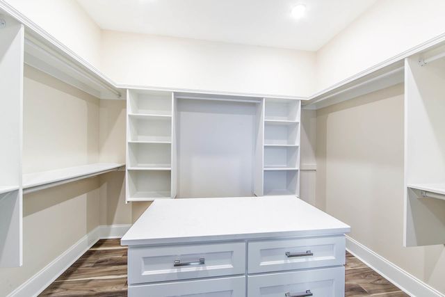 1313 Rosedown Dr, Thibodaux, LA 70301