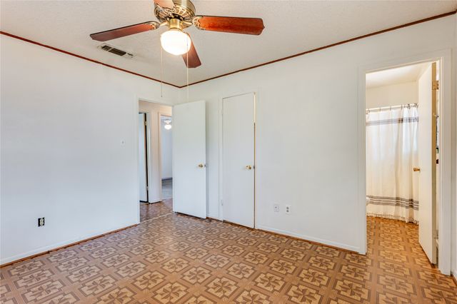312 Birchwood Street, Azle, TX 76020