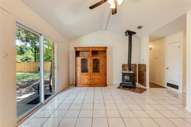 312 Birchwood Street, Azle, TX 76020