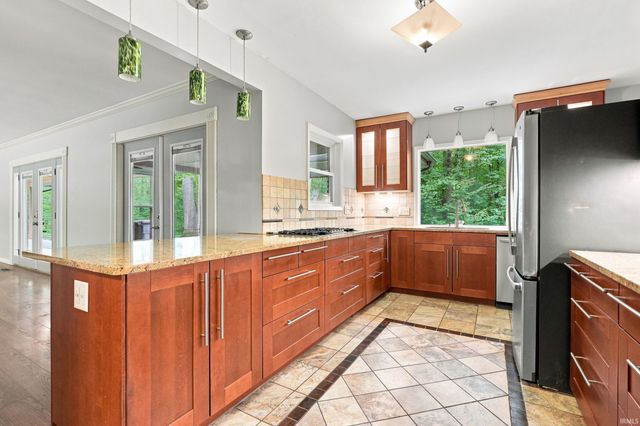 3529 Rosewood Drive, Fort Wayne, IN 46804