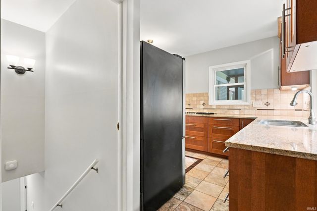 3529 Rosewood Drive, Fort Wayne, IN 46804