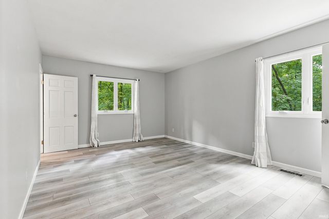 3529 Rosewood Drive, Fort Wayne, IN 46804