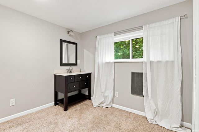 3529 Rosewood Drive, Fort Wayne, IN 46804