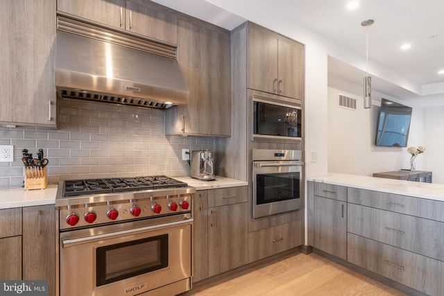 141 S HANCOCK ST, Philadelphia, PA 19106