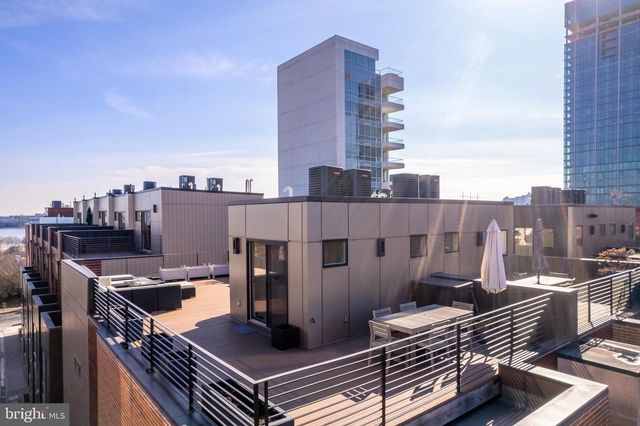 141 S HANCOCK ST, Philadelphia, PA 19106