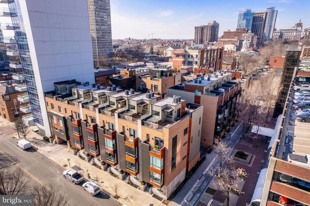 141 S HANCOCK ST, Philadelphia, PA 19106