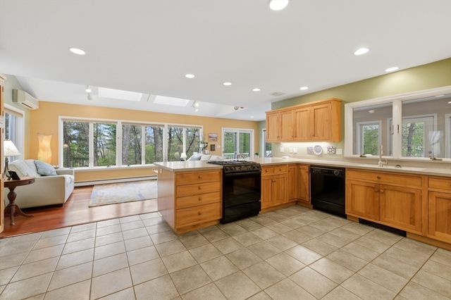 9 Woodcliffe Road, Lexington, MA 02421