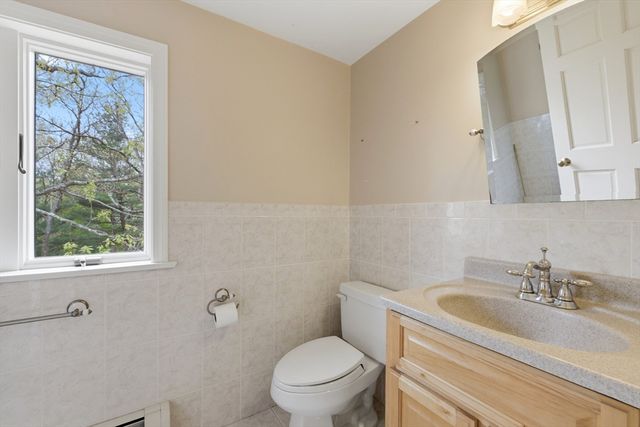 9 Woodcliffe Road, Lexington, MA 02421