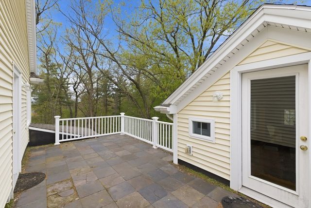 9 Woodcliffe Road, Lexington, MA 02421