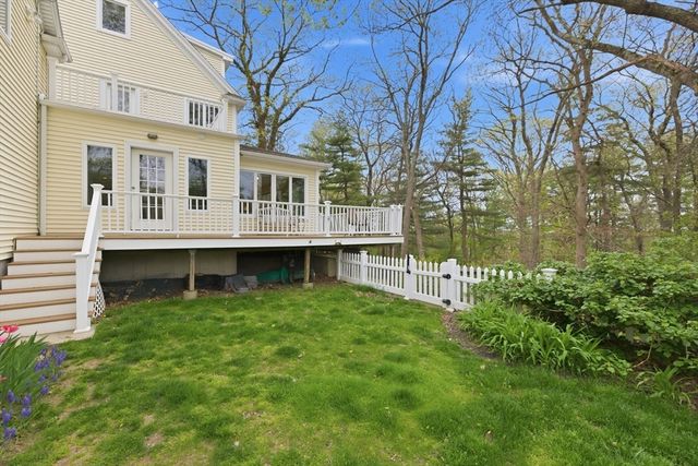 9 Woodcliffe Road, Lexington, MA 02421