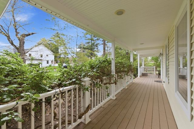 9 Woodcliffe Road, Lexington, MA 02421