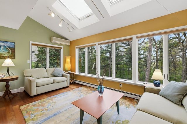 9 Woodcliffe Road, Lexington, MA 02421