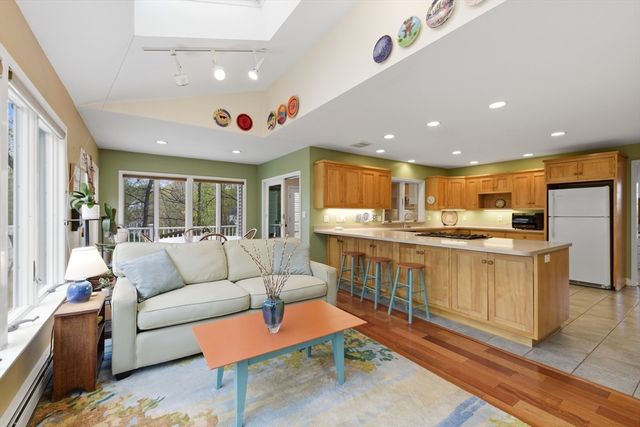 9 Woodcliffe Road, Lexington, MA 02421