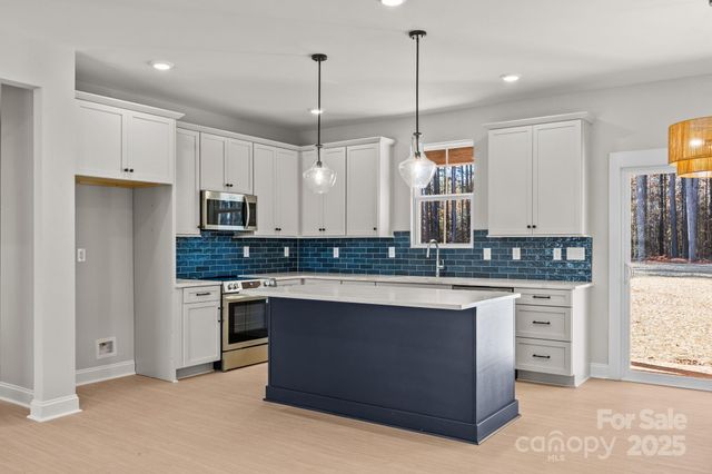 2295 Lee Lawing Road, Lincolnton, NC 28092