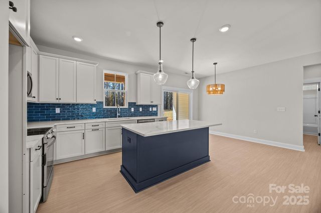 2295 Lee Lawing Road, Lincolnton, NC 28092