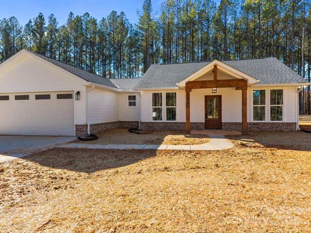 2295 Lee Lawing Road, Lincolnton, NC 28092