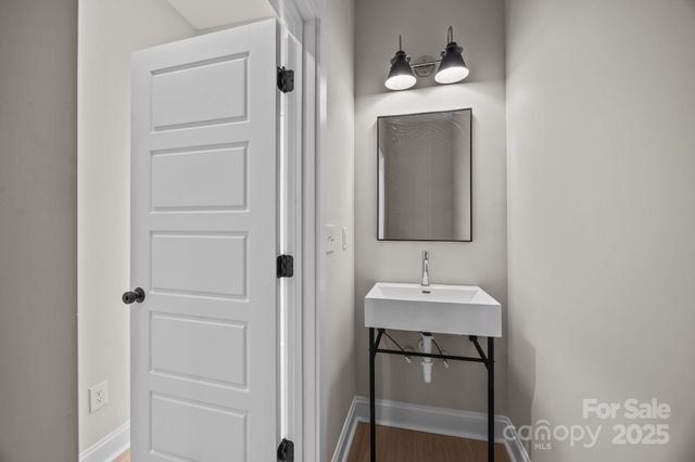 2295 Lee Lawing Road, Lincolnton, NC 28092