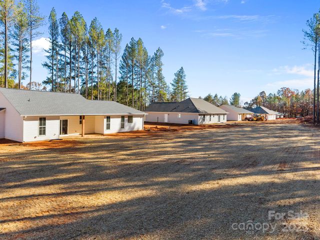 2295 Lee Lawing Road, Lincolnton, NC 28092