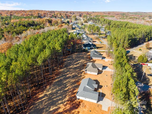 2295 Lee Lawing Road, Lincolnton, NC 28092