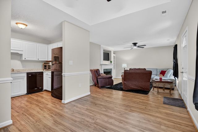 119 Brixton Court, Spartanburg, SC 29301