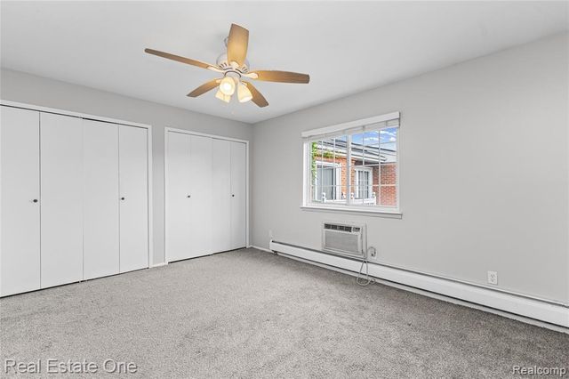 2405 Torquay Avenue 207, Royal Oak, MI 48073