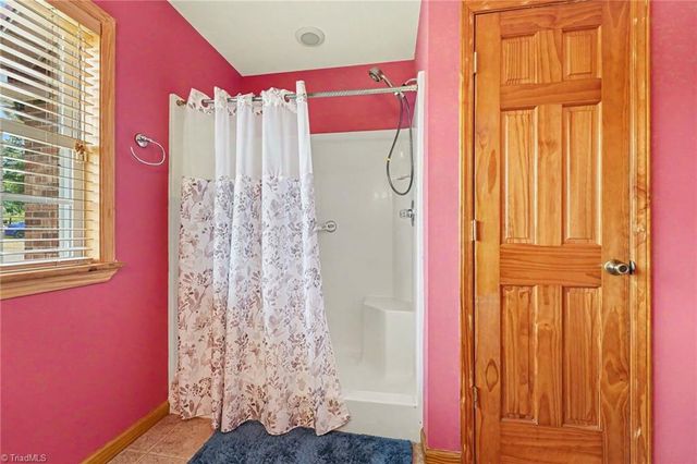 321 Lake Park Road, Asheboro, NC 27205