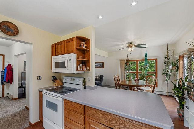 2330 Silcox Avenue, Duluth, MN 55803