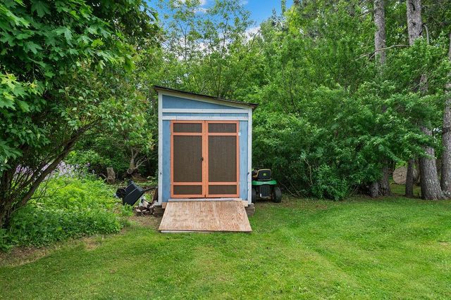2330 Silcox Avenue, Duluth, MN 55803