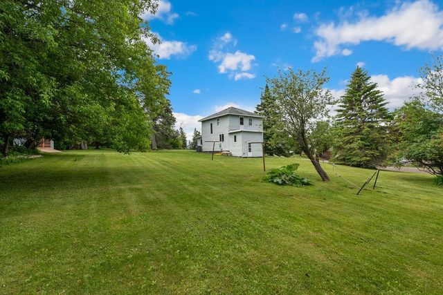 2330 Silcox Avenue, Duluth, MN 55803