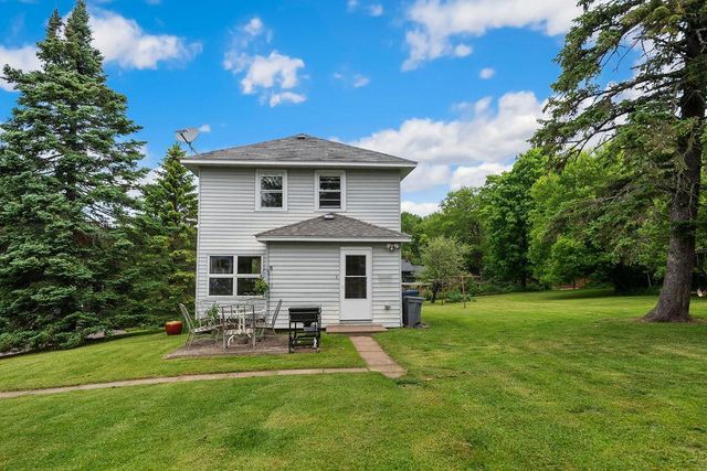 2330 Silcox Avenue, Duluth, MN 55803