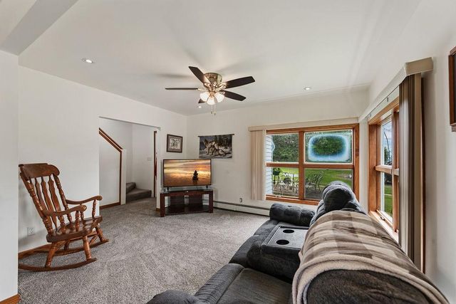 2330 Silcox Avenue, Duluth, MN 55803