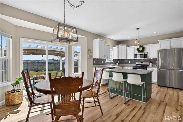 7008 Bellingham Circle, O'fallon, IL 62269