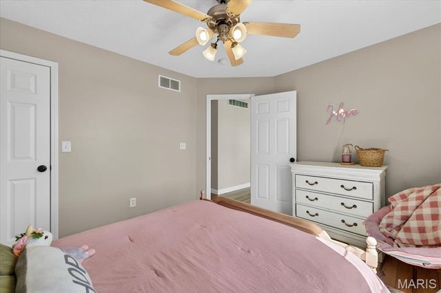 7008 Bellingham Circle, O'fallon, IL 62269