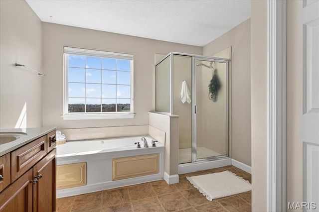 7008 Bellingham Circle, O'fallon, IL 62269