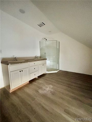 24 Matejko Street, Buffalo, NY 14206