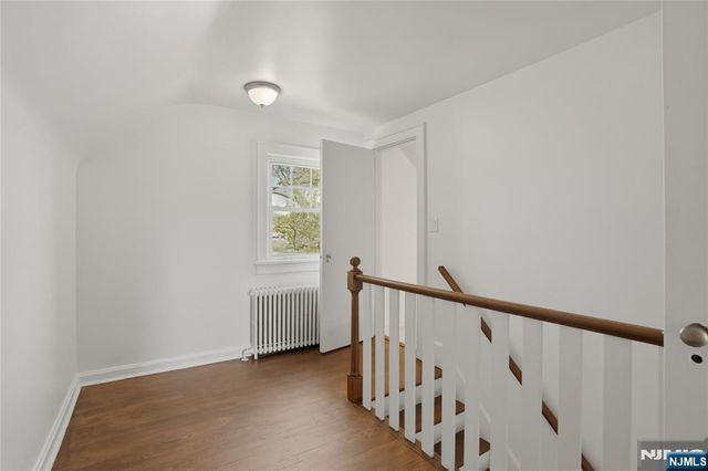 38 E Ridgewood Avenue, Paramus, NJ 07652