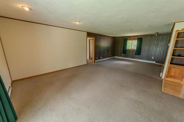 N6838 County Rd B, Montello, WI 53949