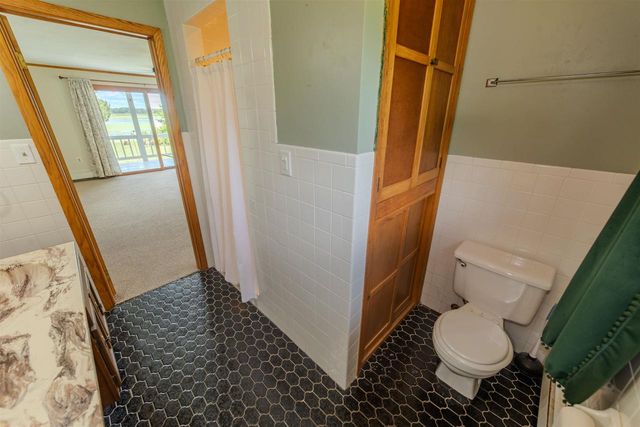 N6838 County Rd B, Montello, WI 53949