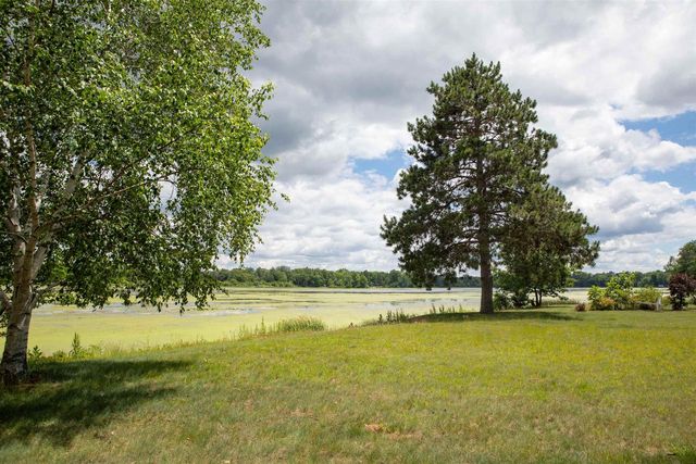 N6838 County Rd B, Montello, WI 53949