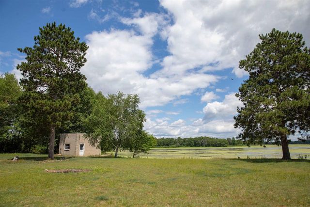 N6838 County Rd B, Montello, WI 53949