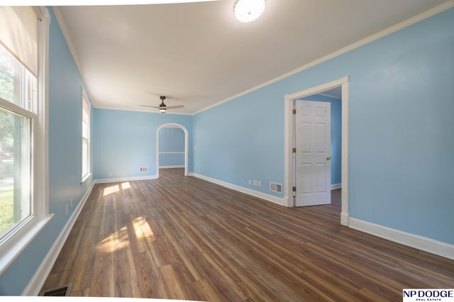 1649 S 16Th Street, Lincoln, NE 68502