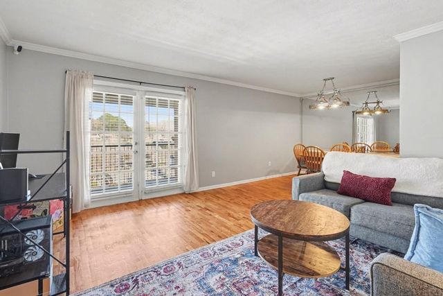 1150 Collier NW Road 13D, Atlanta, GA 30318