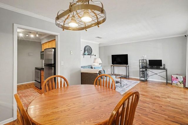 1150 Collier NW Road 13D, Atlanta, GA 30318