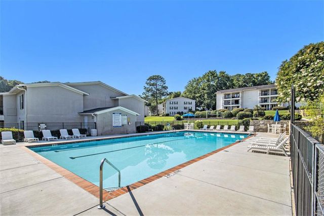 1150 Collier NW Road 13D, Atlanta, GA 30318